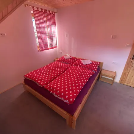 Pod Kopcem Apartment *